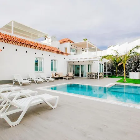 Holiday home Luxury Your Private Oasis Of Exclusivity *